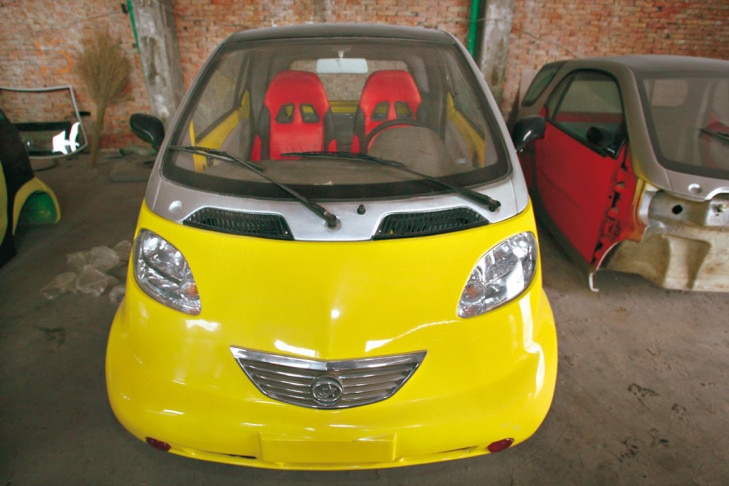 Fälscher-Werkstatt: Hier bauen Chinesen den Smart nach.