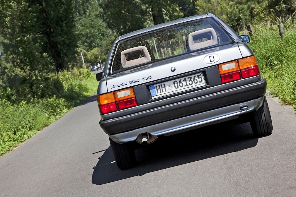 Audi 100 (Typ 44)