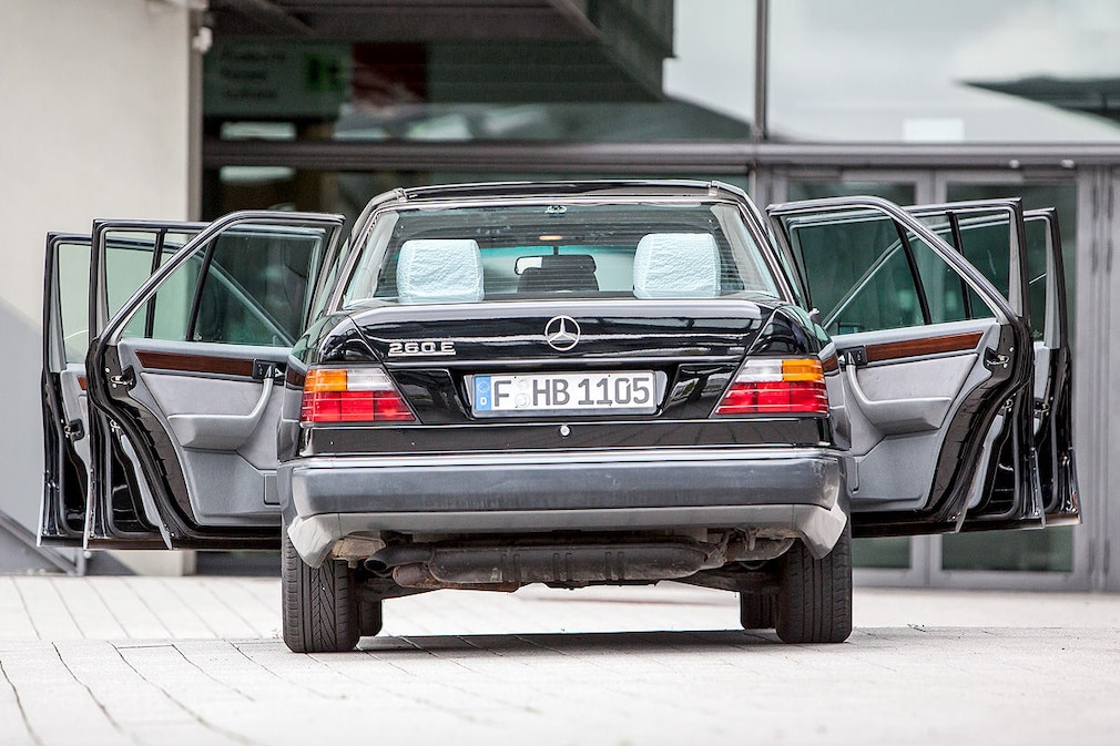 Mercedes 260 E lang (1991)