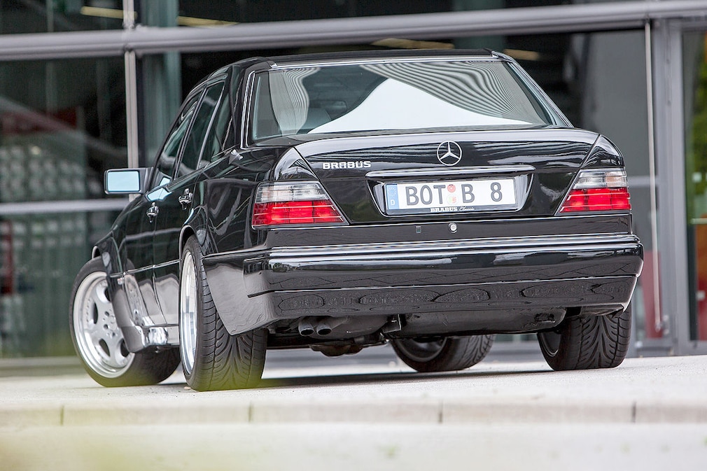 Mercedes Brabus E 6.5 V8 (1993)