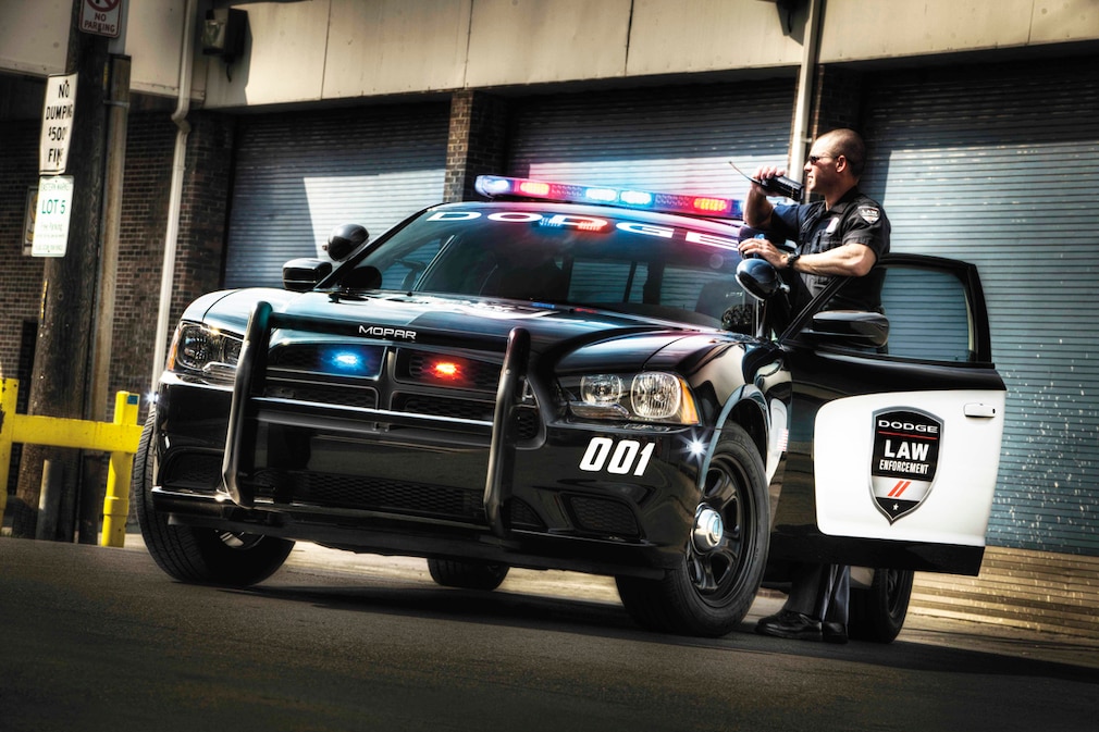 Dodge Charger Pursuit (2012)