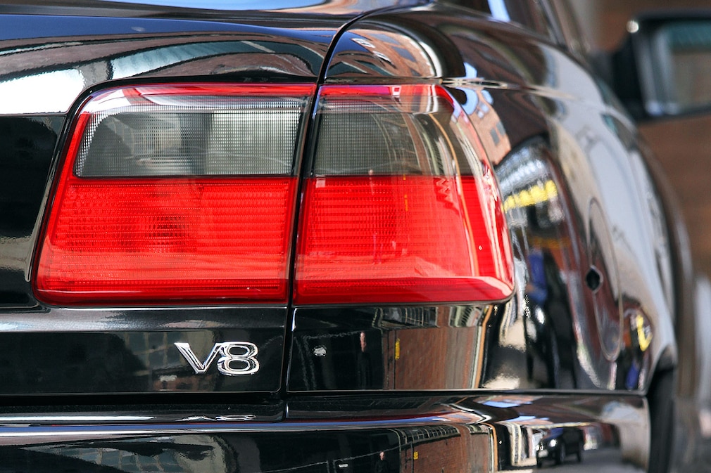 Bilder: Opel Omega V8