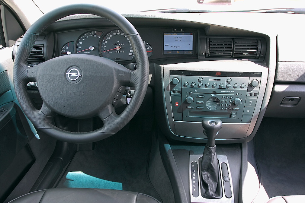 Bilder: Opel Omega V8