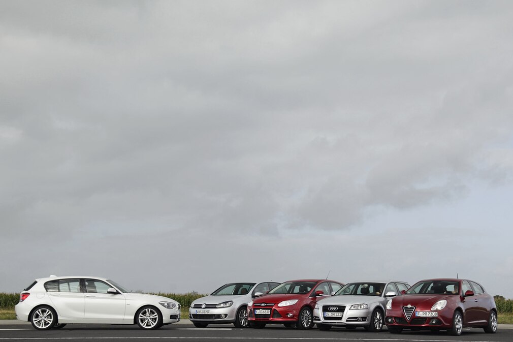 VW Golf 2.0 TDI Highline Ford Focus 2.0 TDCi Titanium Audi A3 Sportback 2.0 TDI Ambition Alfa Romeo 2.0 JTDM 16V Turismo BMW 118d VW Golf 2.0 TDI Highline Ford Focus 2.0 TDCi Titanium Audi A3 Sportback 2.0 TDI Ambition Alfa Romeo 2.0 JTDM 16V Turismo BMW 118d