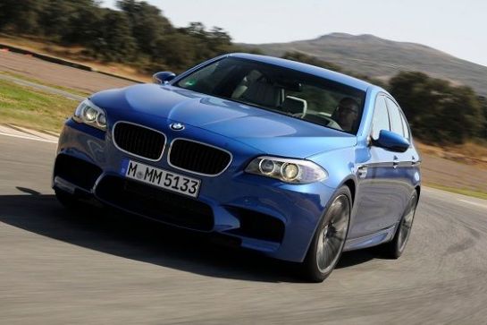 So geht der neue M5 ab!