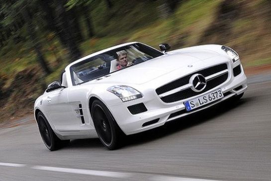 Erlebnisfahrt im Traum-Roadster