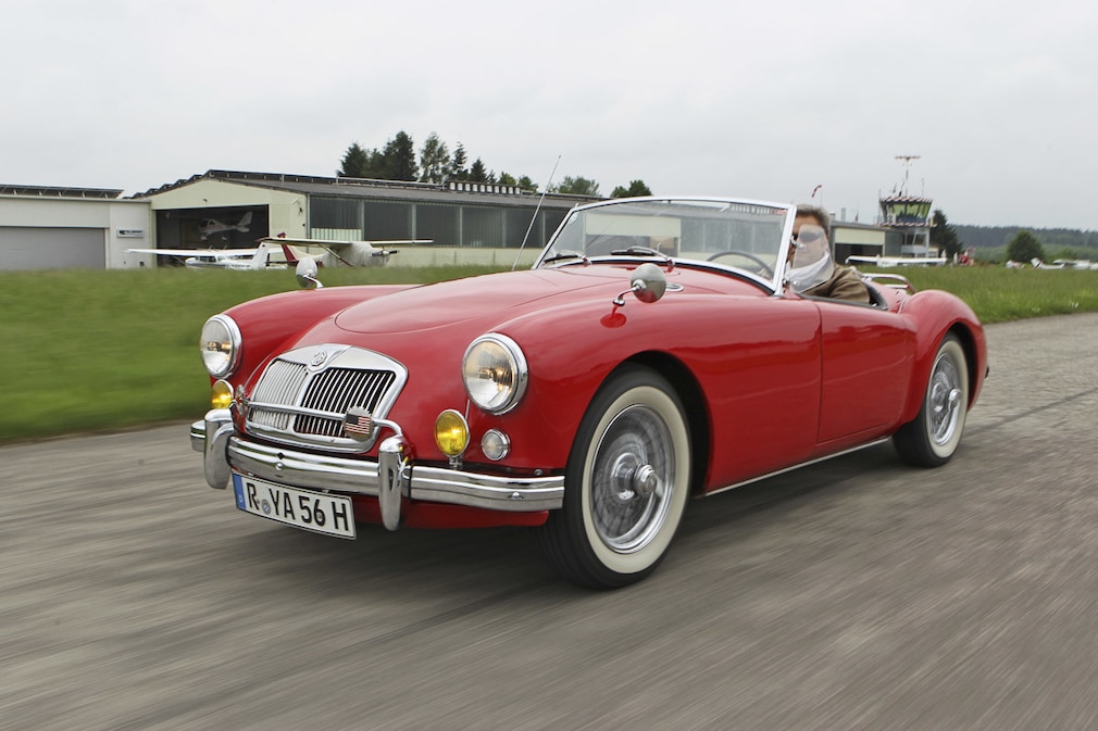 MGA Roadster