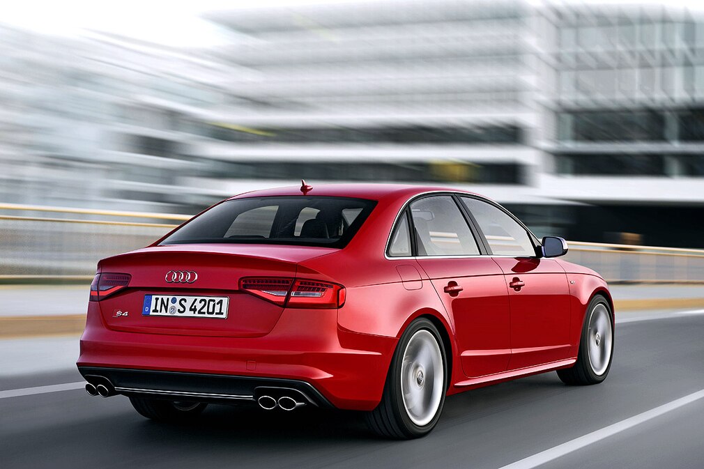 Audi S4