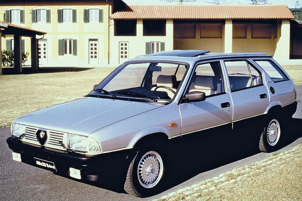 Alfa Romeo 33 Giardinetta 4X4 (1983-1988) Alfa Romeo 33 Giardinetta 4X4 (1983-1988)