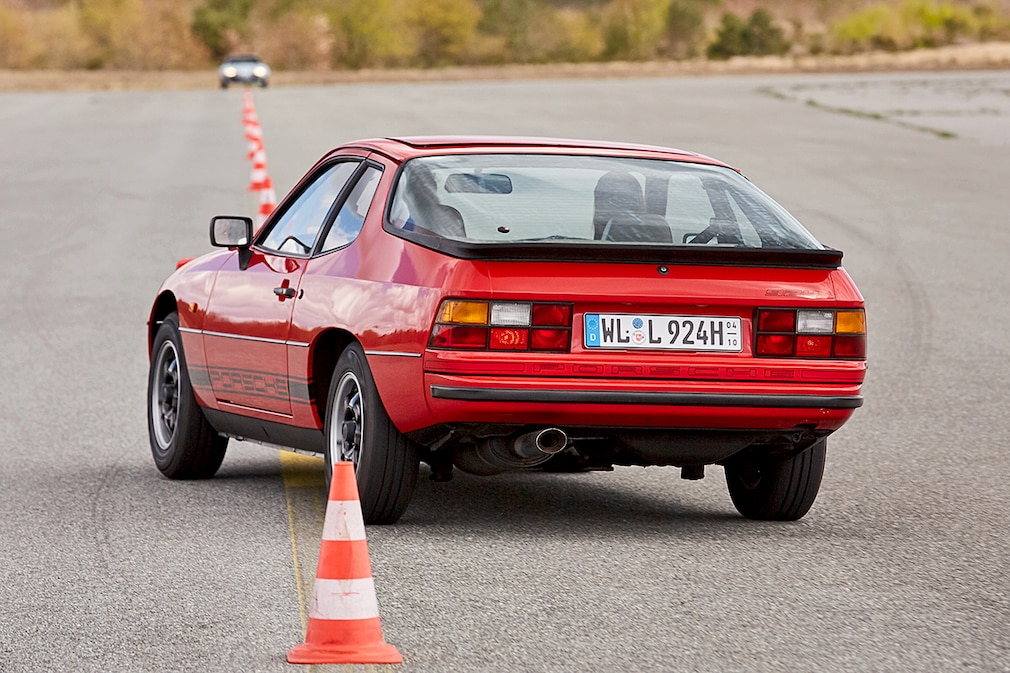 Porsche 924