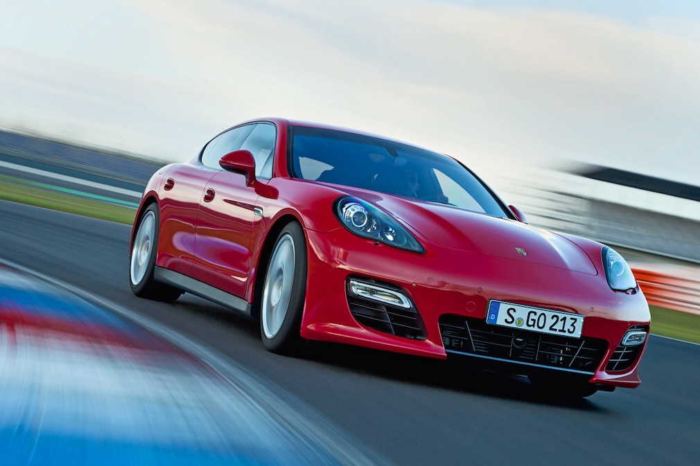 Porsche Panamera GTS