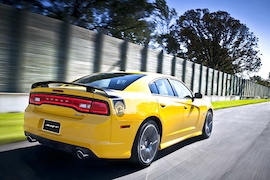 Dodge Charger SRT8 Super Bee
