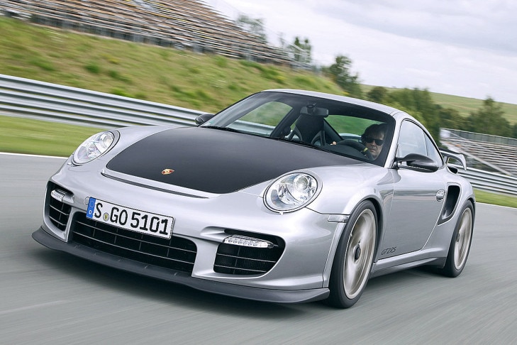 Porsche 911 GT2 RS