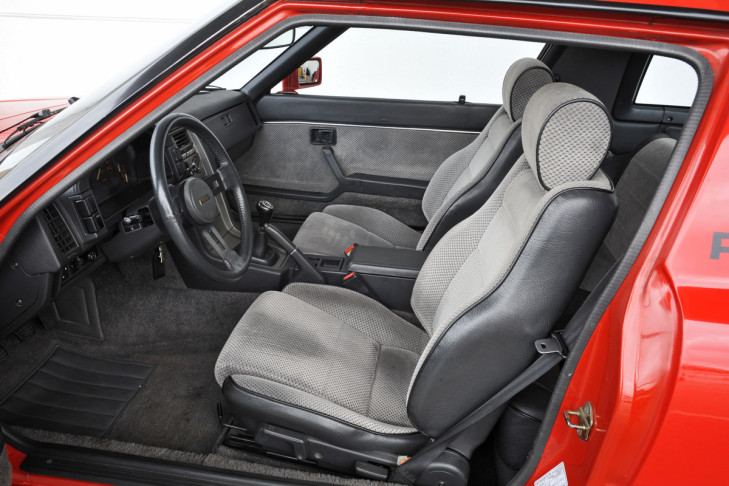 Mazda RX-7