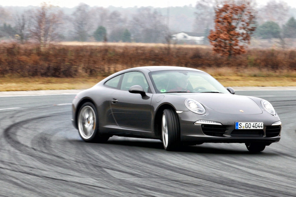 Porsche 911 Carrera S