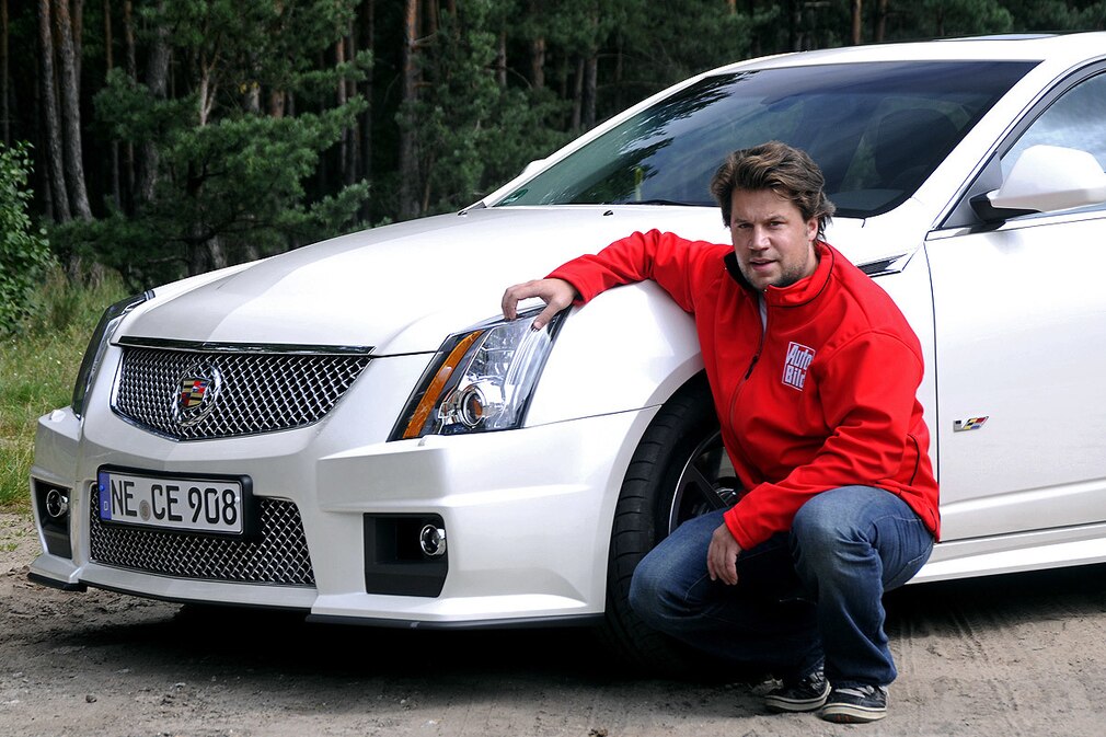 Boris Pieritz am Cadillac Sport Wagon