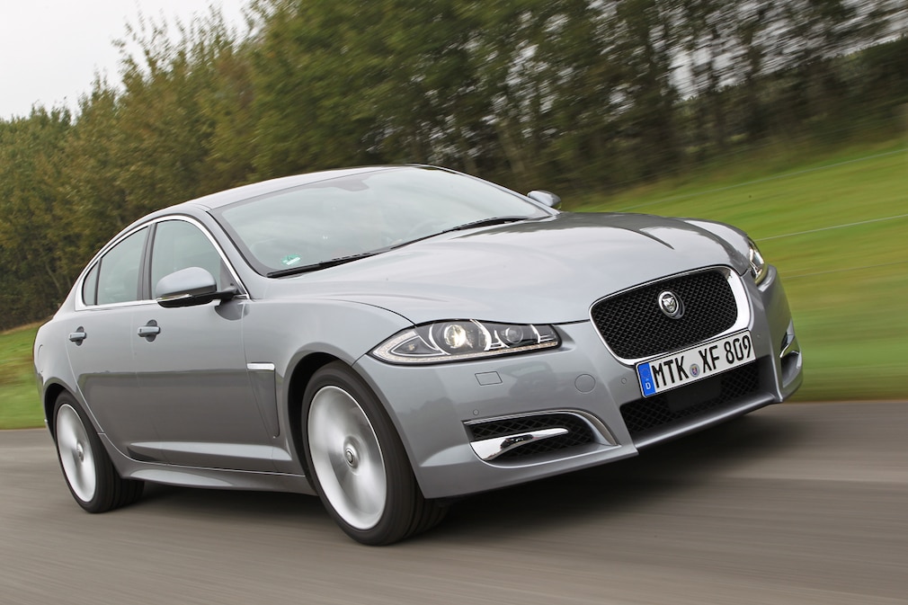 Jaguar XF 2.2 D