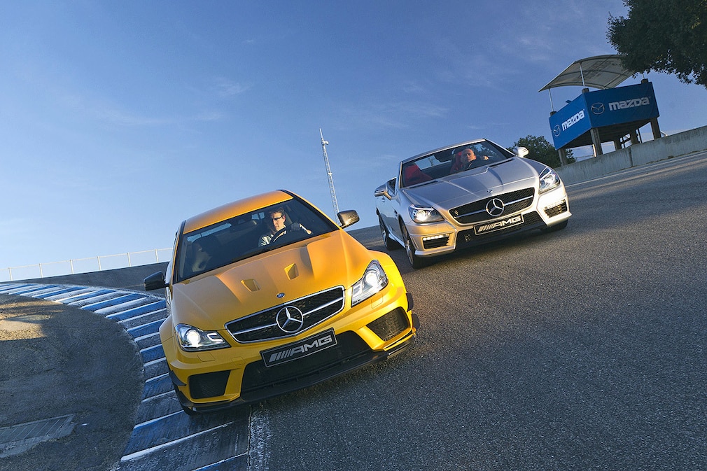 Mercedes C 63 AMG Coupé Black Series  Mercedes SLK 55 AMG