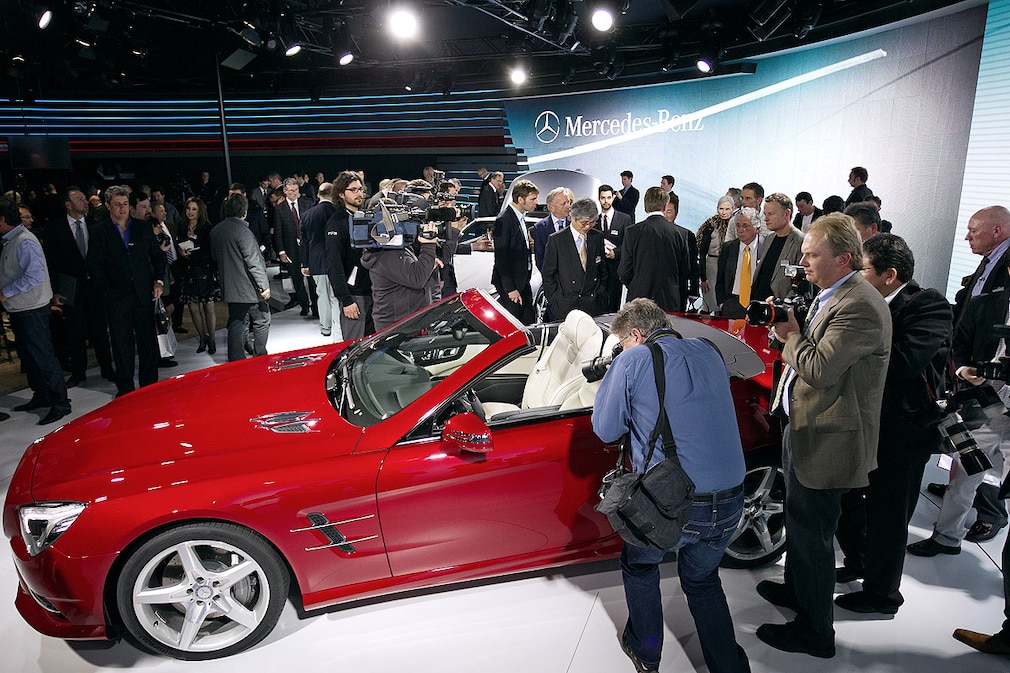 Der neue SL auf dem Mercedes-Benz Neujahrsempfang 2012 am Vorabend der NAIAS in Detroit.