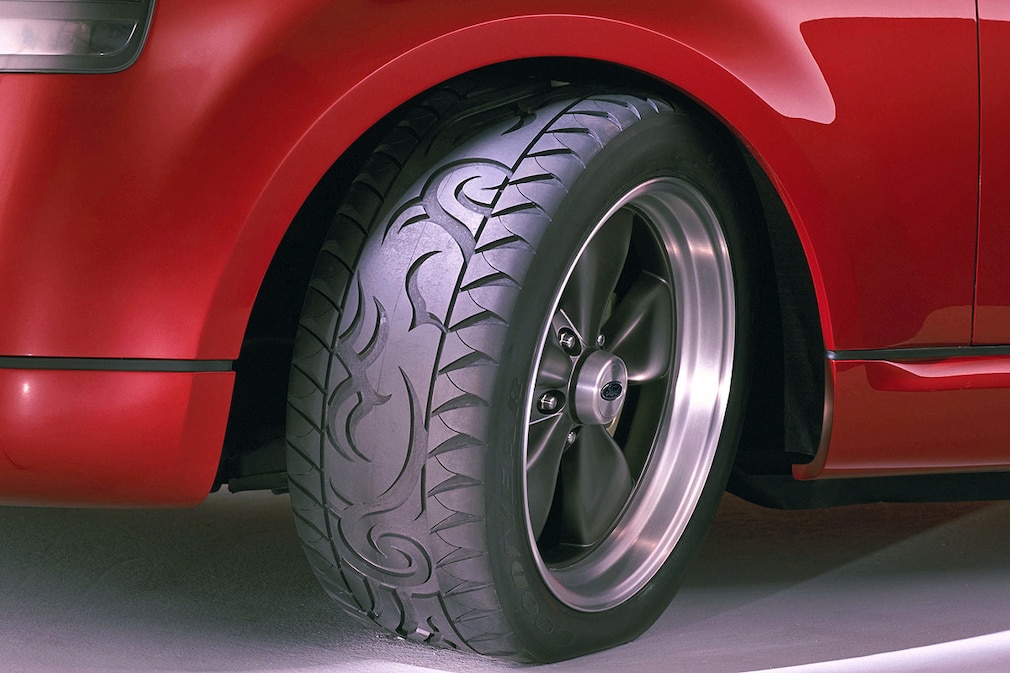 Ford F-150 Lightning Rod Concept