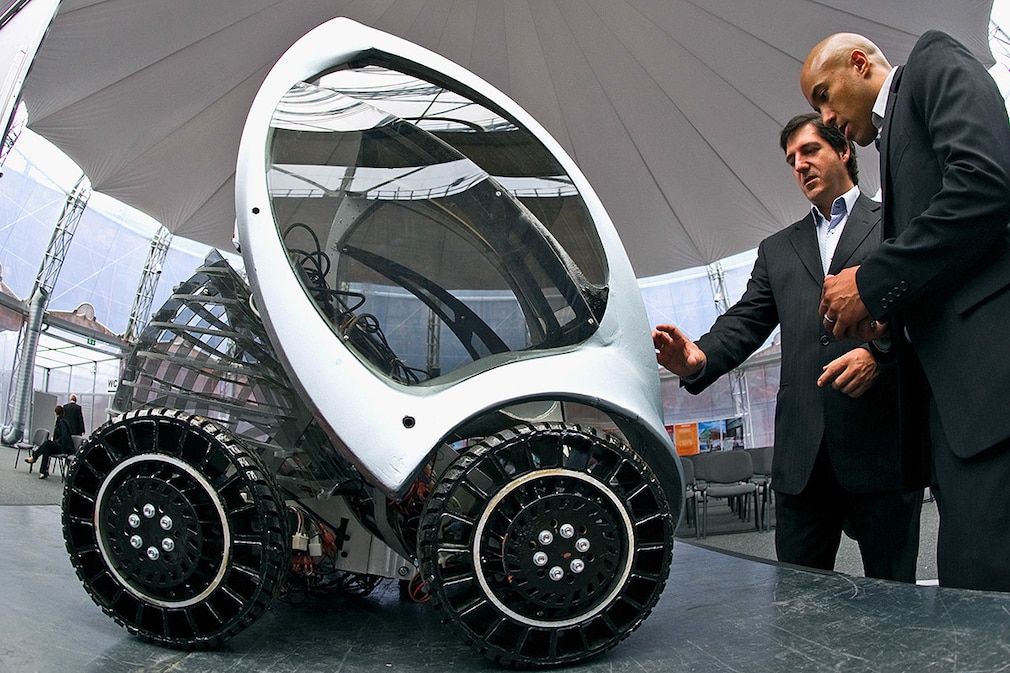 Hiriko: Faltbarer Kleinwagen feiert Premiere