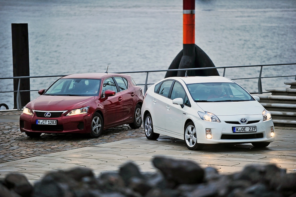 Lexus CT 200h; Toyota Prius Life