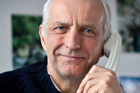 Thilo Weichert am Telefon