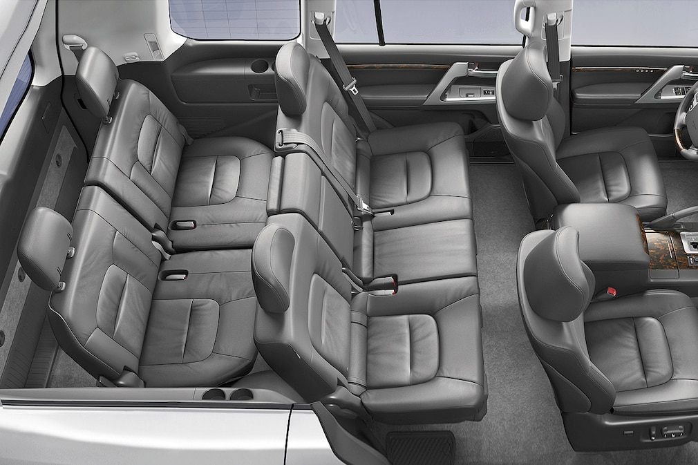 Toyota Land Cruiser V8