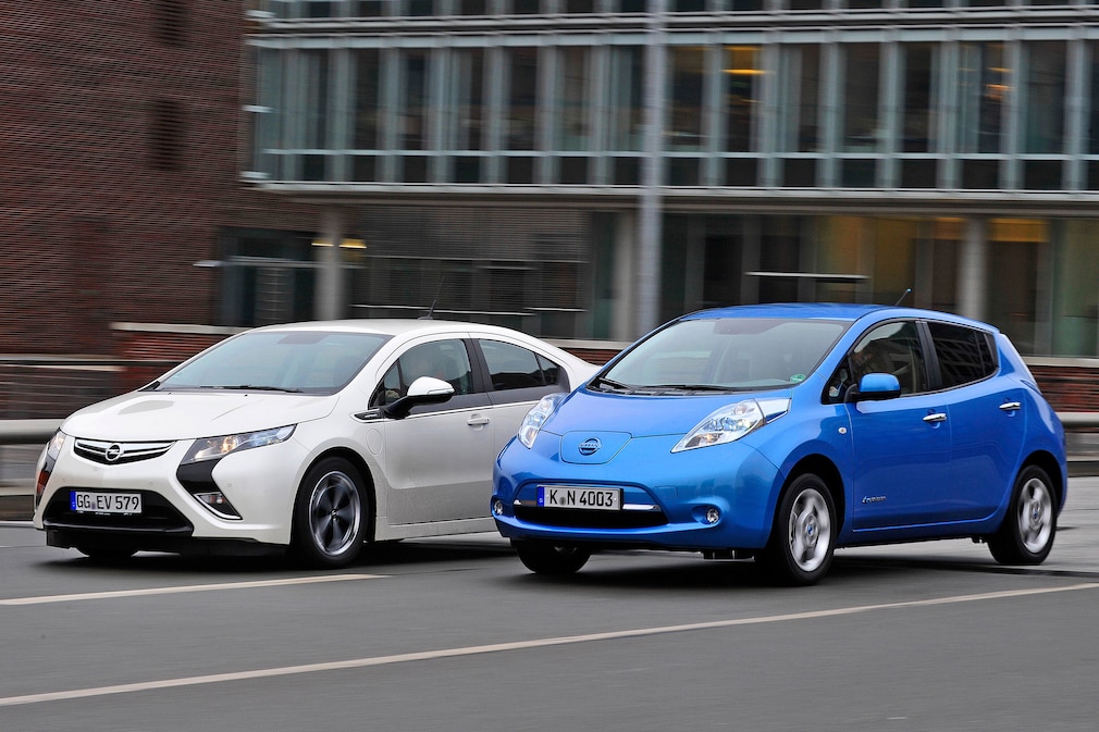 Nissan Leaf - Opel Ampera