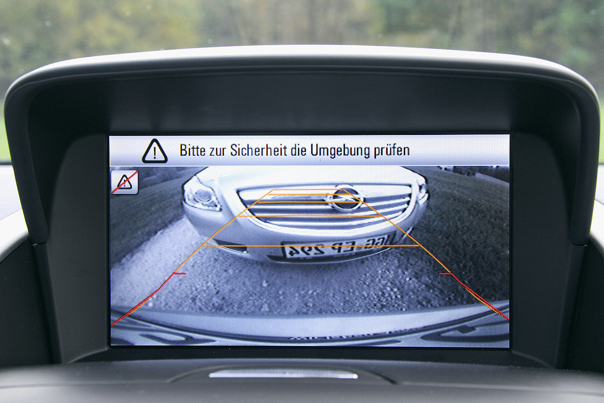 Opel Zafira Tourer: Falsche Versprechung mit Kindersitzen - AUTO BILD