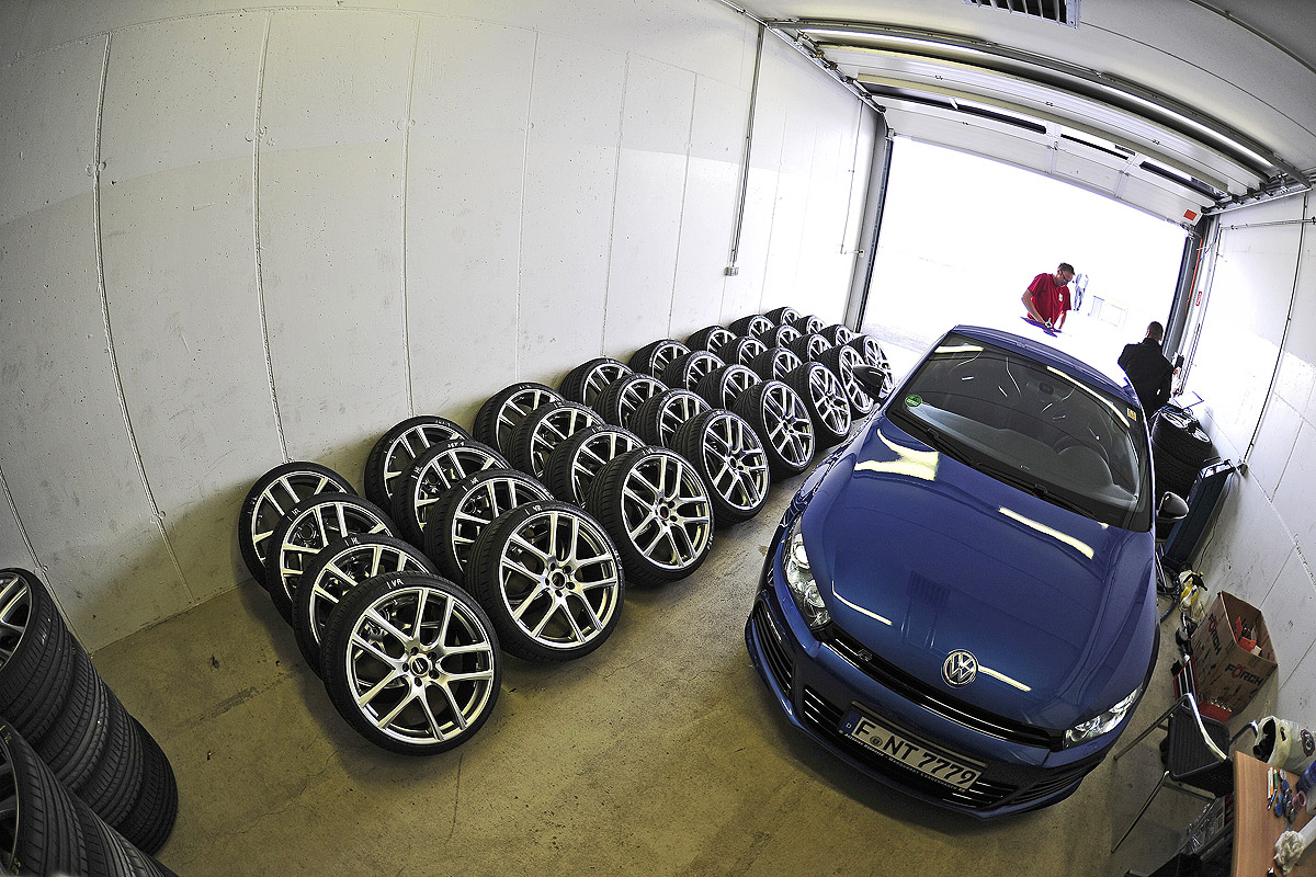 Reifentest 245/30 R 20