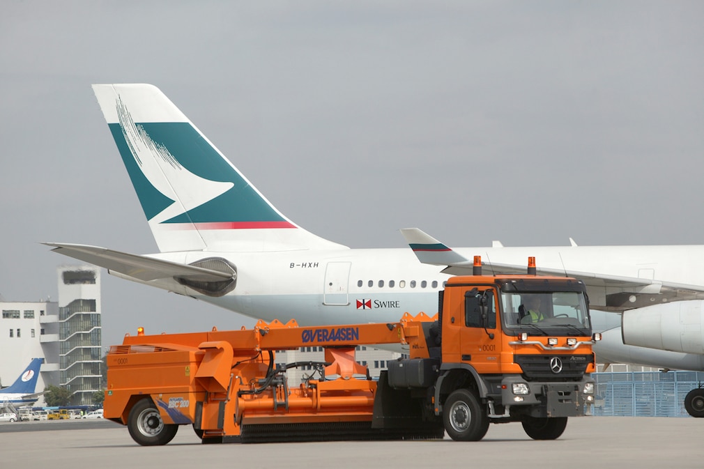 Kehrblasgerät Mercedes Actrop