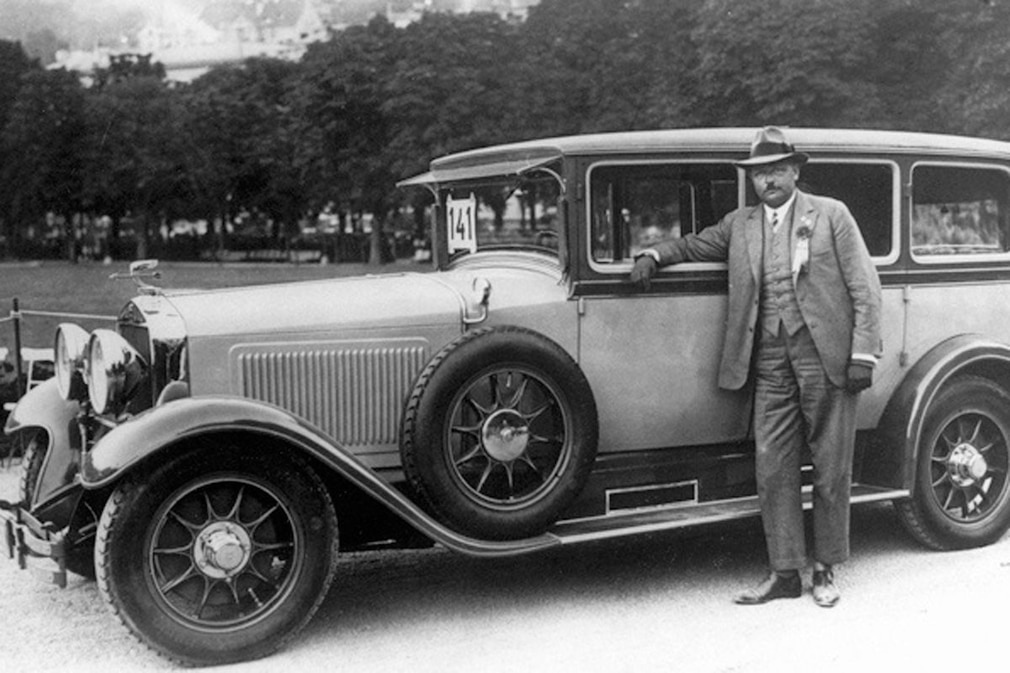 100 Meisterwerke der Automobilgeschichte