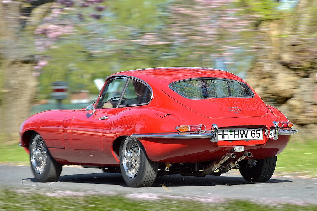 Jaguar E-Type 4.2