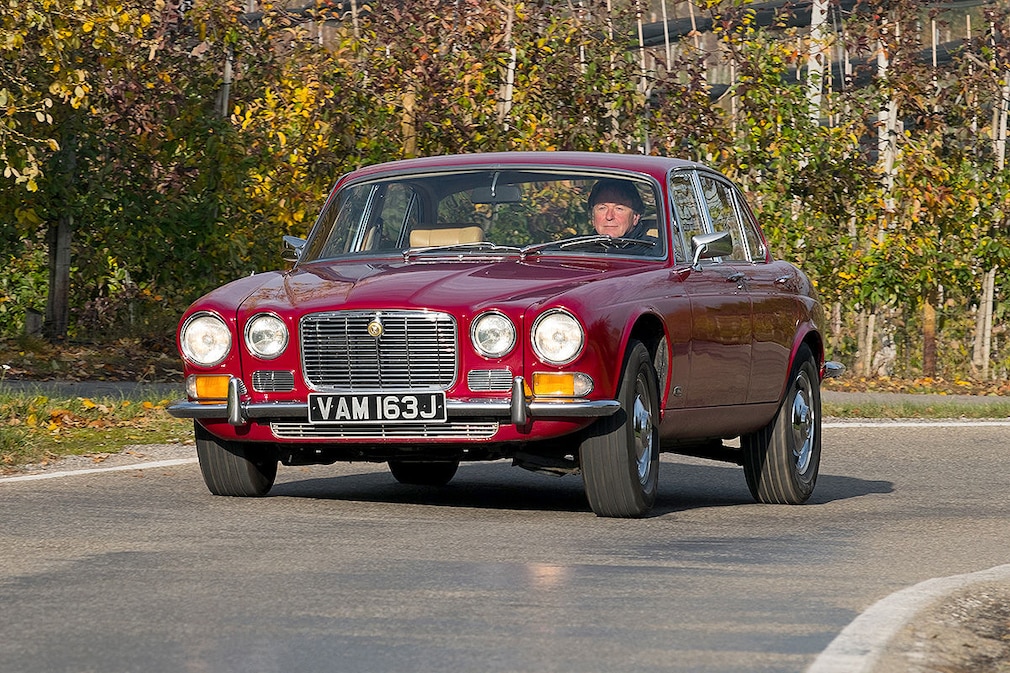 Jaguar XJ
