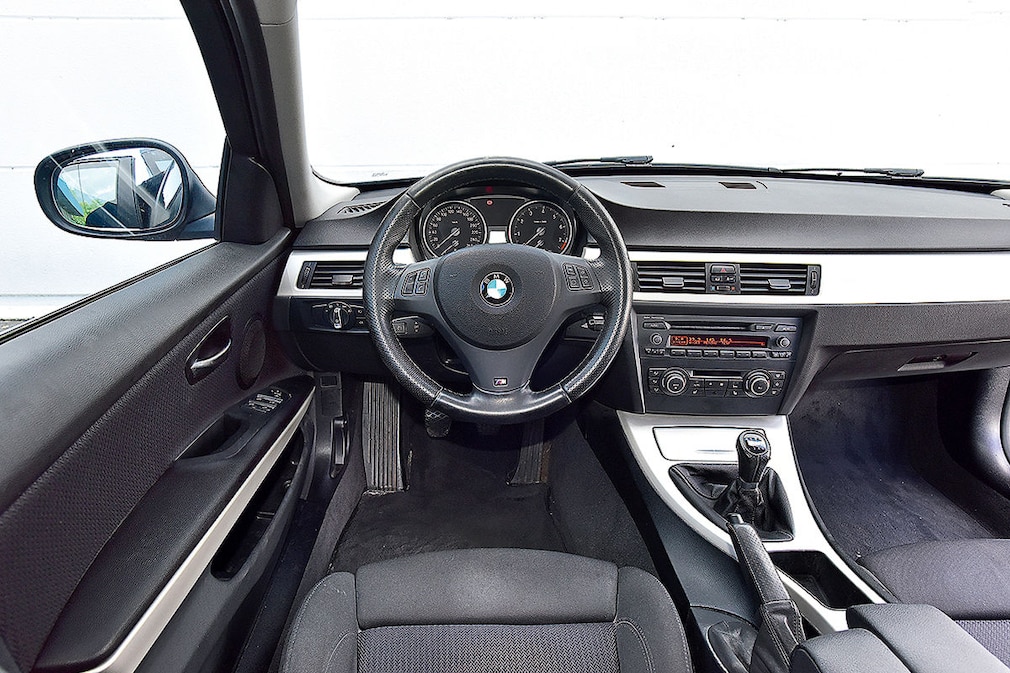 BMW 325i Touring