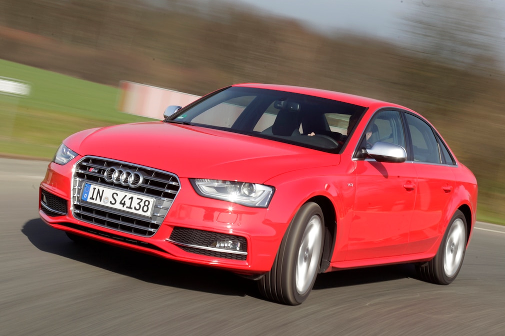 Audi S4