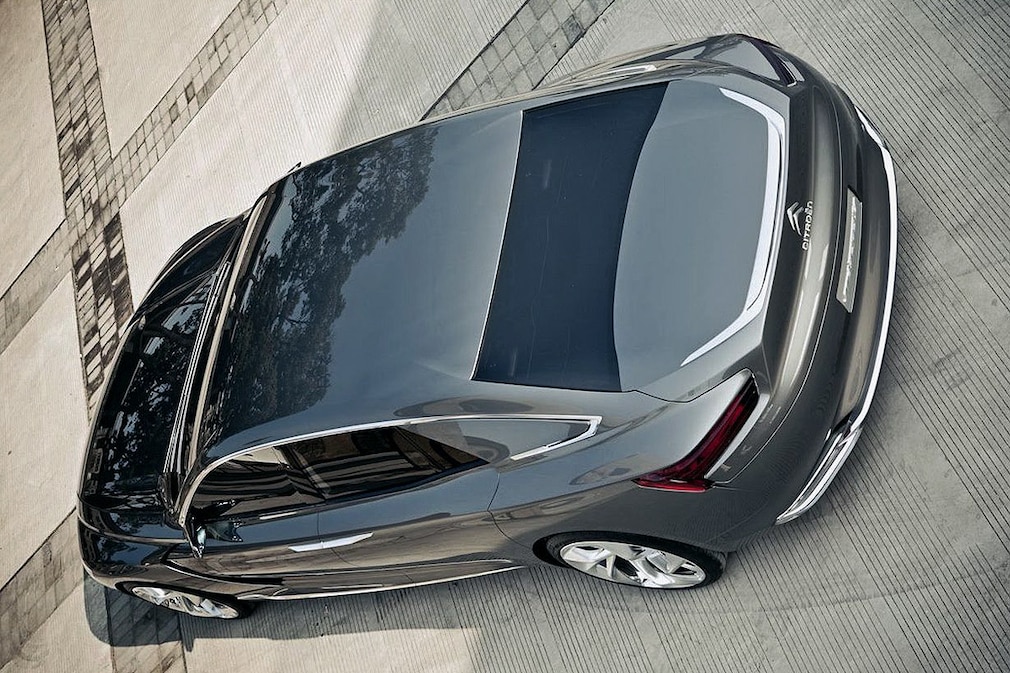 Citroën DS9 (Studie Metropolis)