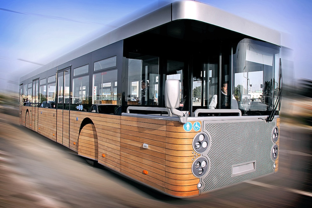 Doppelkopf Bus
