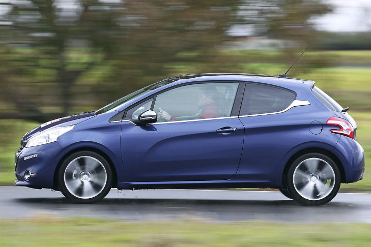 Peugeot 208 e-Hdi FAP