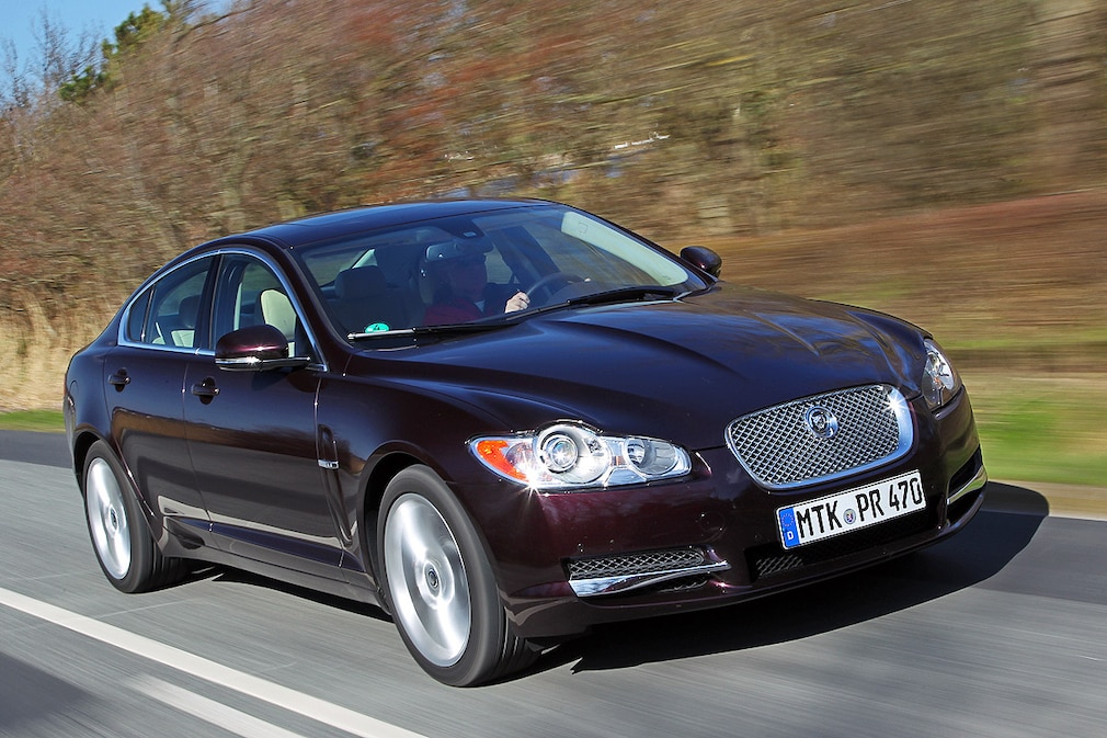 Jaguar XF
