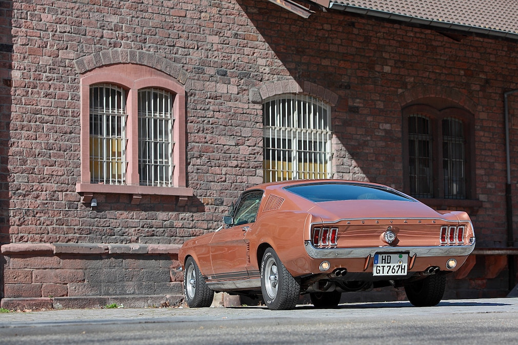 Ford Mustang GT 390
