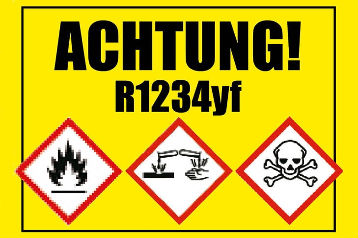 Warnschild Kältemittel R1234yf