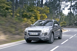 Peugeot 4008