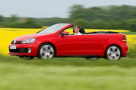 Axel Sülwald fährt im VW Golf GTI Cabrio