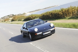 Porsche 928 S4