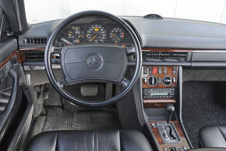 Mercedes 560 SEC