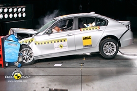 BMW 3er Euro-NCAP-Crashtest Mai 2012