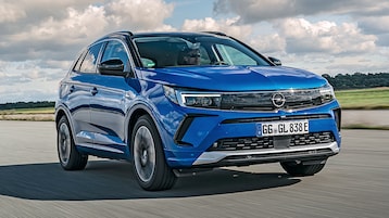 Opel Grandland Hybrid4