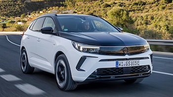 Opel Grandland GSe